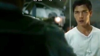 卧槽！这什么骚操作！老板只是让你打扫一下卫生而已……