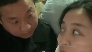 “หมอนใบเดียวหลับได้แค่สองแบบ”