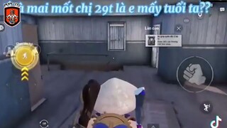 Thứ chị cần là cậu của em cơ