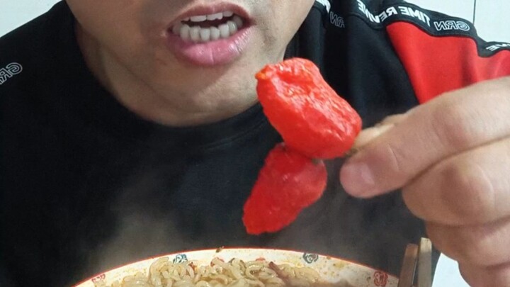 This chili is too spicy—everyone, please consume with caution!