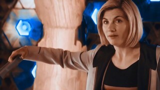 Doctor Who: Dì Mười Ba - Theo chân gã điên này vào bóng tối