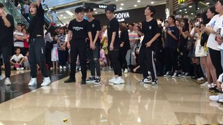 [Ai có thể nhảy theo] Road show thứ ba của EXO Hạ Môn "EXO-L" Bài hát của nhóm nhạc nam ETSO xiên si