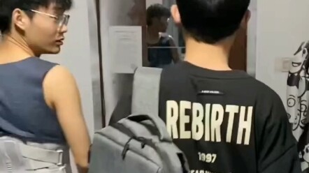 Tôi còn có thể làm gì nữa chứ…