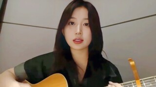 【吴海媛】直播自弹自唱cover IVE Kitsch！
