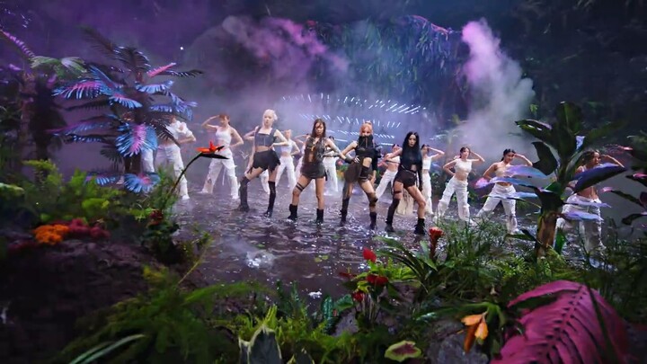 BLACKPINK - ‘Pink Venom’ M-V