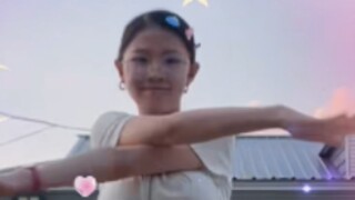 Aku mendorong kursi goyang