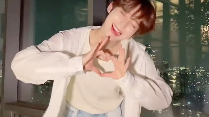 A a a a a Kim Seon-woo "Thử thách con cưng của tôi"!! Cô bé tràn đầy năng lượng!! Dễ thương quá!! Hợ