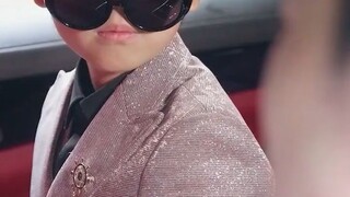 [เต็มเรื่อง] เด็กชายหัวดีช่วยพ่อ CEO หาเมีย ไม่คิดว่าจะเลือกผู้หญิงที่เคยเป็นวันไนท์สแตน [พากย์ไทย]