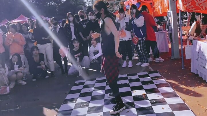 【OREO】University club recruitment 100-member battle site! Strong cover of "Lotus" + "Roar"