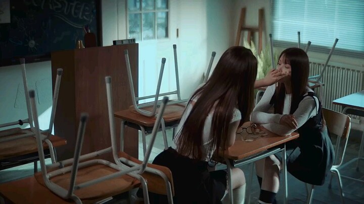 NMIXX "Roller coaster" M/V (official)(repost)