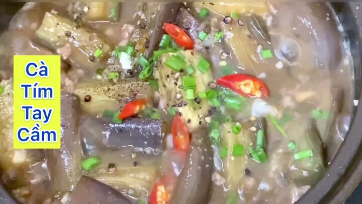 Cà tím tay cầm, cải bó xôi trộn dầu mè ,canh xương bí đỏ