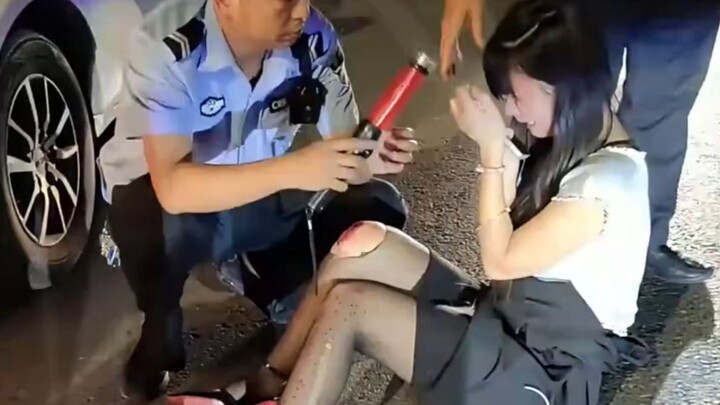 ฉันเป็นตำรวจจราจรไม่ได้หรอก เพราะฉันกลั้นหัวเราะไว้ไม่อยู่!