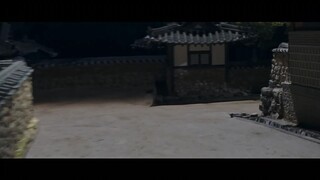 Under The Queen’s Umbrella (2022) ใต้ร่มราชินีEP 1 [ซับไทย]
