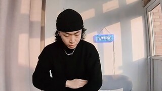 Saat saya menggunakan kamera panorama untuk mengambil swafoto tangan orang Mesir sendirian【Figo】