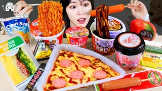 ASMR MUKBANG| 편의점 직접 만든 불닭 떡볶이 소세지 김밥 디저트 먹방 & 레시피 FRIED CHICKEN AND Tteokbokki EATING
