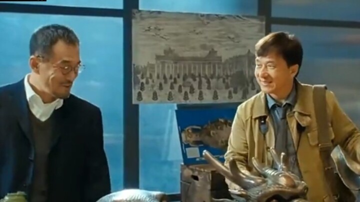 "Uncle Long's" gloves are really high-tech! But I want to touch something else with this glove