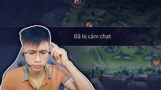 Đức đầu moi nhưng mà bị cấm chat