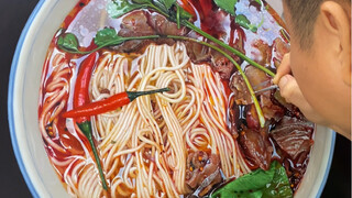 ภาพวาดสีน้ำมัน "กลิ่นหอมไหล"