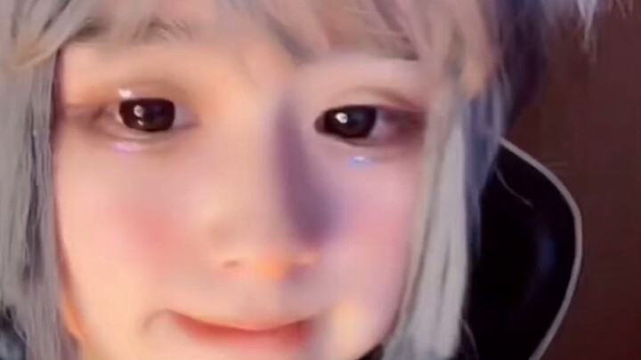 Annie responded to the contract signing live, saying that she would never sign a contract and that s