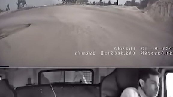 看得出来副驾那位确实慌的一批