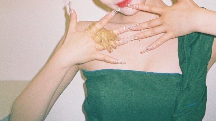 Menjelang Festival Duanwu, menggunakan bahasa Korea mengetik "Hari ini adalah hari raya Tiongkok" | 