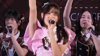 BNK48 Micha - วันใหม่ @ BNK48 13th "Iiwake Maybe" Roadshow Mini Concert [Fancam 4K 60p] 230521