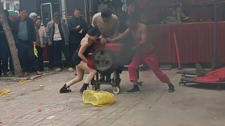 พิลิพิลิ