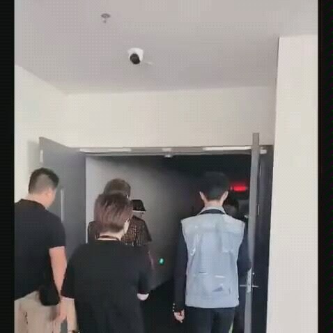 【肖战王一博】dd把眼睛扣出来粘在gg身上吧ꈍ◡ꈍ