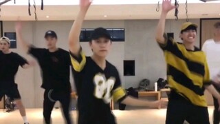 【ชิวอวี่เฉิน】พี่ชายยังเคยเต้น eiei (เวอร์ชันห้องซ้อม)