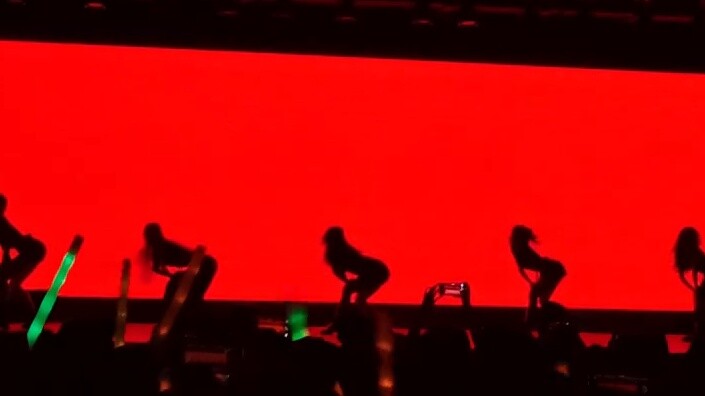 Tiệc tốt nghiệp "Go Hard"