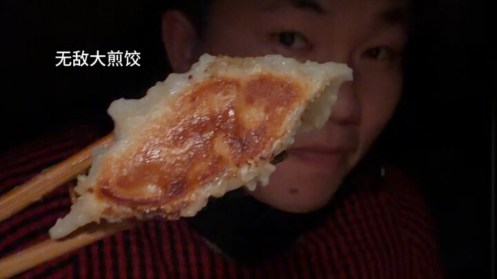 Mungkin memang sudah takdirku berantakan di dapur