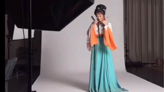 🍊：这个气质的云霄我第一次见☁️：什么啊？（好娇羞）🍊：蛮好[哈哈]