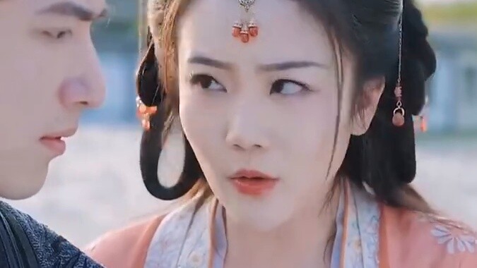 Kiếp trước, cha mẹ chồng nàng vô năng, biệt thự không có tiền, một mình nàng chống đỡ cho biệt thự s