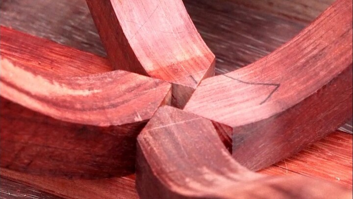 تقنية التداخل الصينية: وصلة الباغوا تشانغ – عرض تطبيقي على المقعد