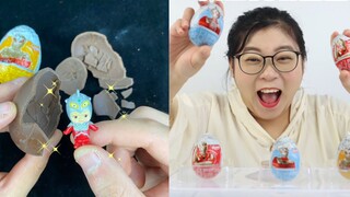 There is a baby Ott hidden in the chocolate egg! Fat Xiaowei dismantled six pieces in a row, and act