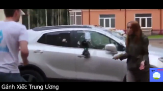 Đừng bao giờ chọc điên phụ nữ nghe #funny