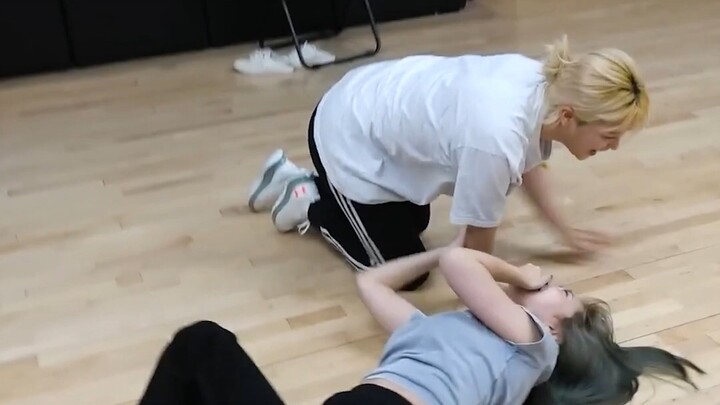 Efek: Xiaotao, berikan semua orang seluruh pekerjaan