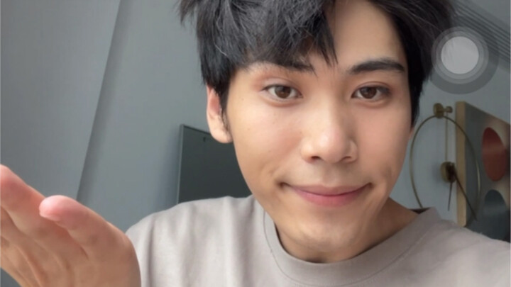 Sudah nggak ada tempat buat nempelin kamu!