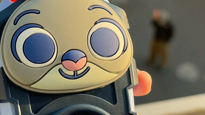 อยากรู้จังว่าเครื่องสื่อสารใช้งานได้ไกลแค่ไหน!