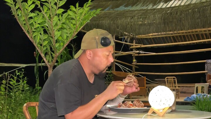 A foodie’s culinary feast! Lamb hand-grabbed rice will blow your taste buds away!