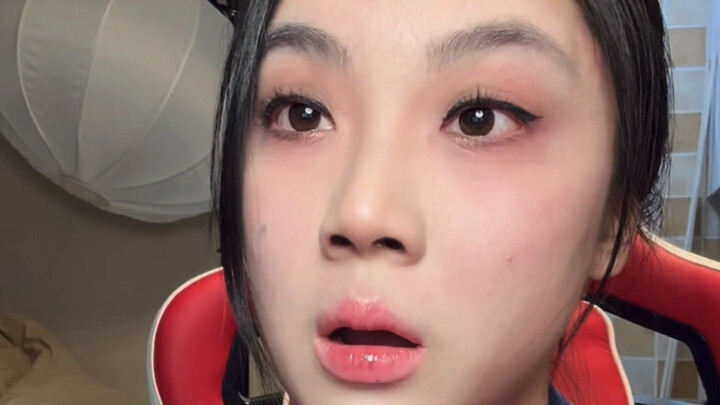 أتمنى أن يكون هناك بطل صغير قادر على التخفي.