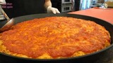 Món bánh pizza phô mai kiểu ý , ẩm thực hàn quốc.