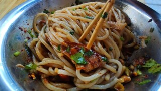 Can you really only get five-yuan rice noodles with meat in Guilin?