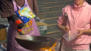 หลายคนถามว่านี่แฟนฉันรึเปล่า ไม่สิ นี่น้องสาวฉัน