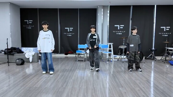 [TF Family 5th Generation] Dance Practice Log 07 | The 10,000-Hour Rule