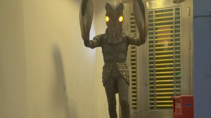 เมื่อคุณกลับบ้านคนเดียวตอนดึกดื่นแล้วเผชิญหน้ากับชาวดาวบาลตัน