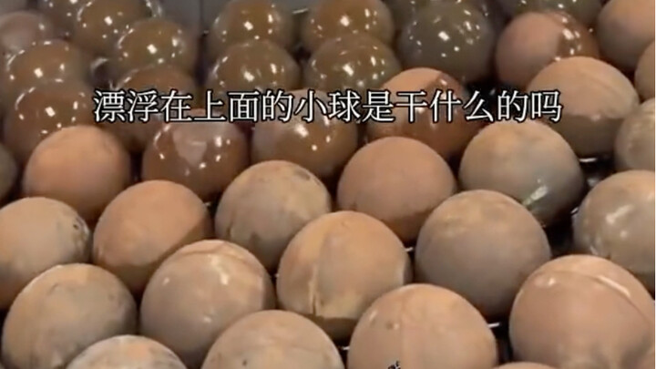 Tẩy gỉ và phốt phát hóa, nhưng sao bề mặt quả bóng vẫn còn gỉ?