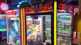 Main Event Entertainment Arcade & Bowling Alley! (Hoffman Estates IL)
