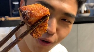 คนเราจะพูดอะไรที่บ้าบอได้ขนาดไหนเพื่อกินอาหารกลางคืนกันนะ?