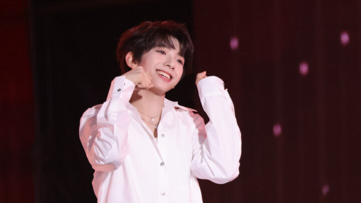 【Hòa nhạc Năm Mới Gia Tộc TF 2025】Điệu nhảy ngẫu hứng của Trần Tuấn Minh bắn trúng tim bạn với độ đá